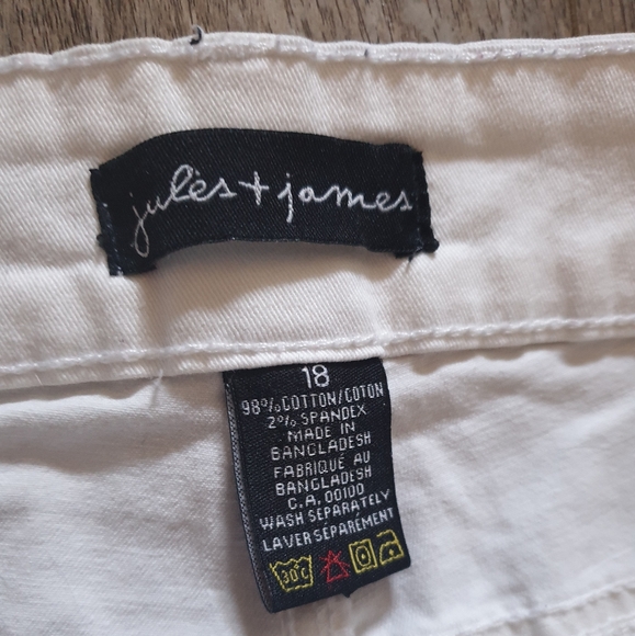 Jules & James White Capri Jeans. - Picture 4 of 6